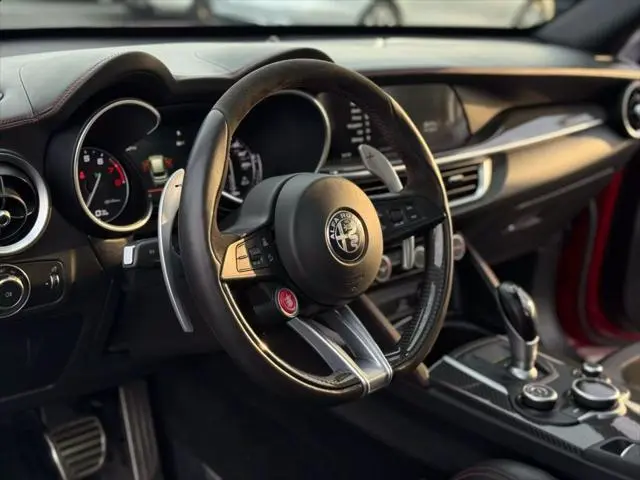 2018 Alfa Romeo Stelvio Ti Sport