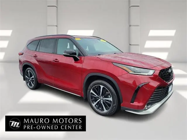 2022 Toyota Highlander XSE