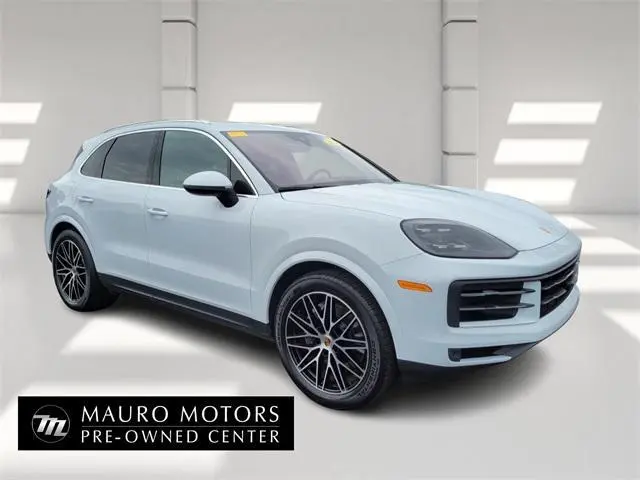 2024 Porsche Cayenne Base