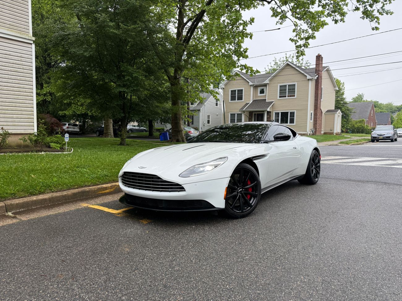 2017 ASTON MARTIN DB11 BASE