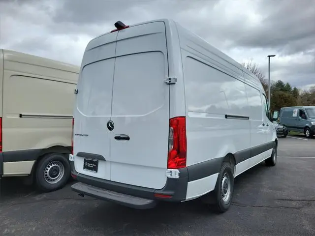 2024 Mercedes-Benz Sprinter 2500 High Roof