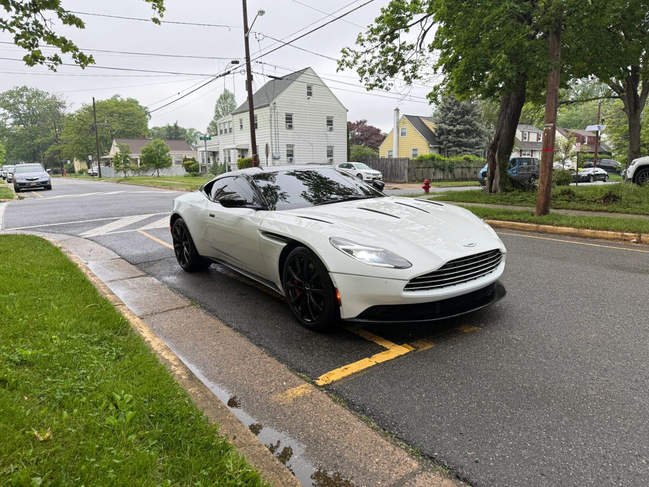 2017 ASTON MARTIN DB11 BASE
