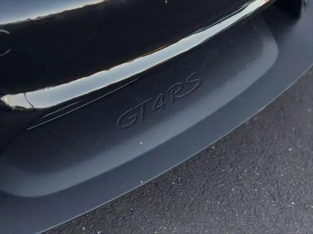 2023 Porsche 718 Cayman GT4 RS