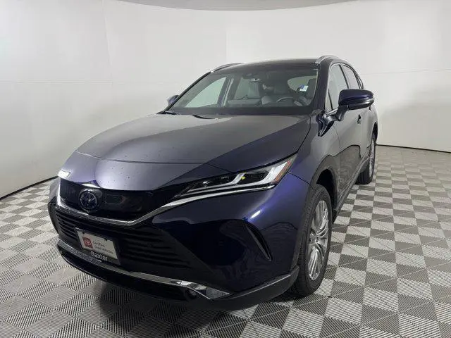 2024 Toyota Venza XLE