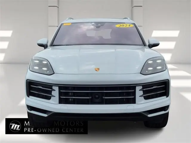 2024 Porsche Cayenne Base