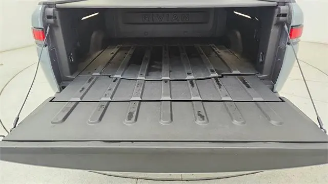 2022 Rivian R1T Adventure