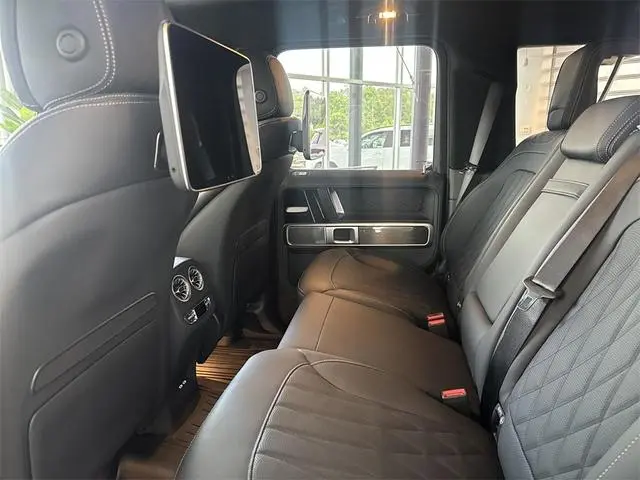 2025 Mercedes-Benz G-Class Base