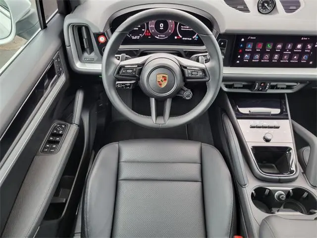 2024 Porsche Cayenne Base