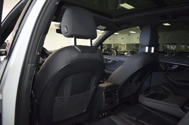 2020 Audi Q7 55 Premium