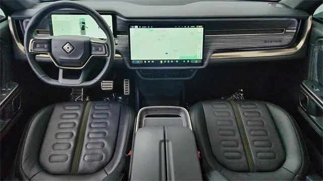 2022 Rivian R1T Adventure