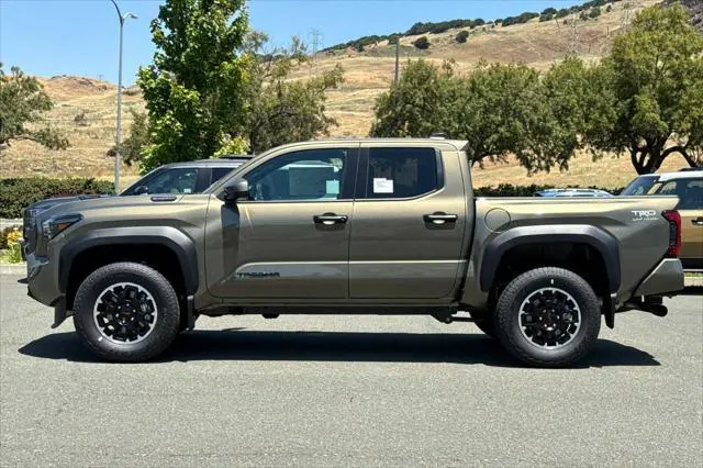 2025 Toyota Tacoma TRD Off Road