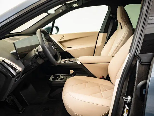 2026 BMW iX xDrive45