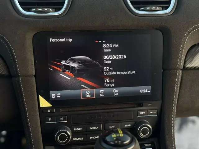 2023 Porsche 718 Cayman GT4 RS