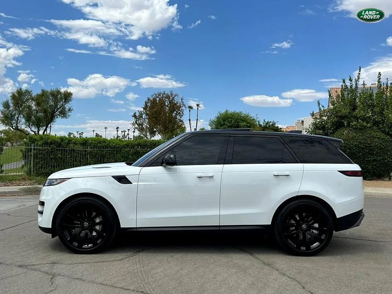 2023 LAND ROVER RANGE ROVER P360 SE