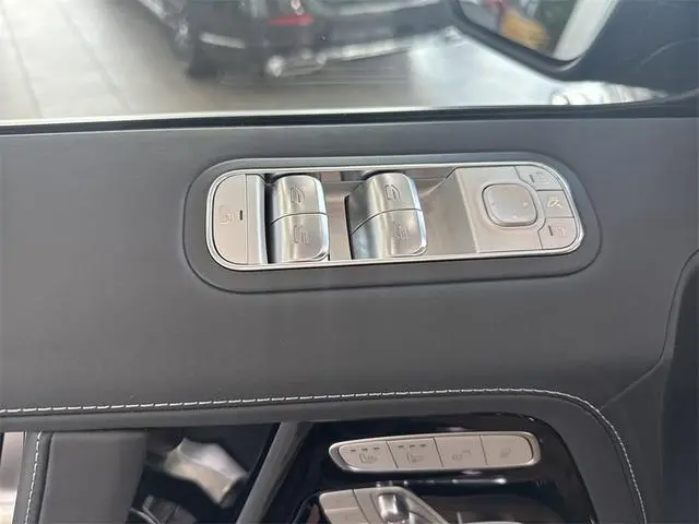 2025 Mercedes-Benz G-Class Base