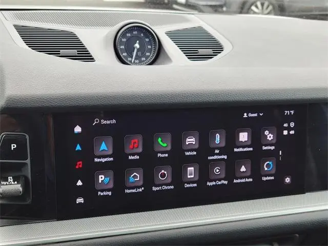 2024 Porsche Cayenne Base