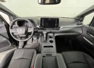 2023 Toyota Sienna Woodland Edition