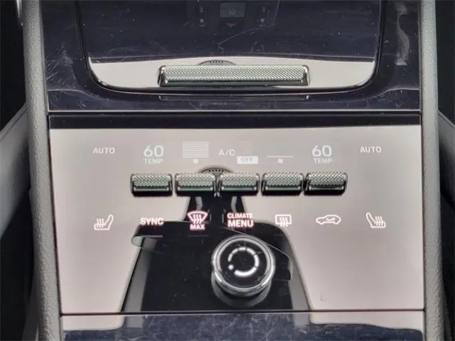 2024 Porsche Cayenne Base