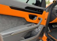 LAMBORGHINI URUS S