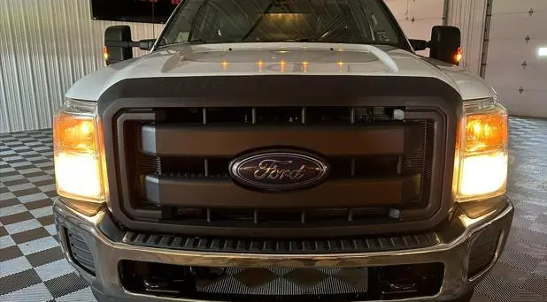 Ford F-350 XL