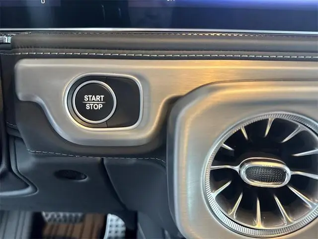 2025 Mercedes-Benz G-Class Base