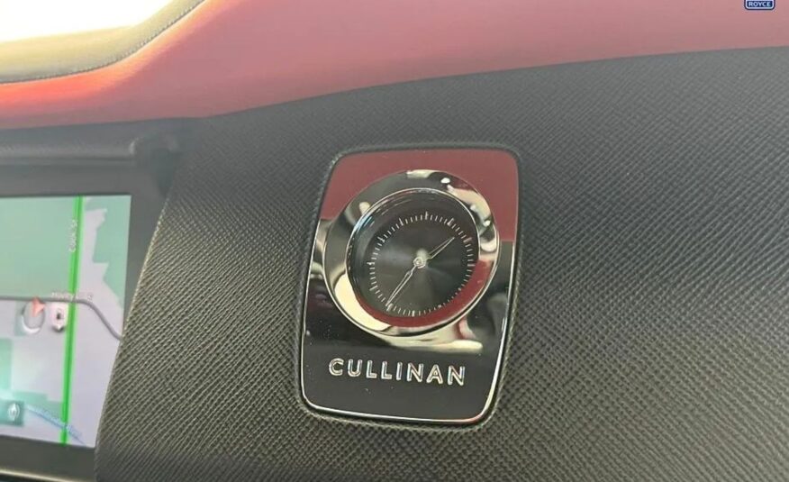2021 ROLLS-ROYCE CULLINAN BASE