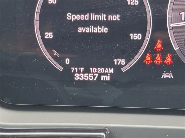 2024 Porsche Cayenne Base