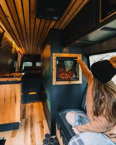 2023 Mercedes-Benz Sprinter 2500 High Roof