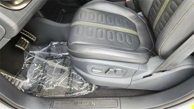 2022 Rivian R1T Adventure