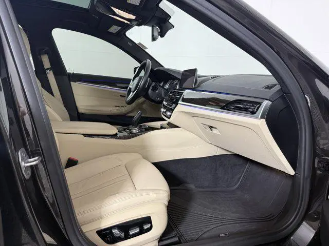 2019 BMW 530 xDrive