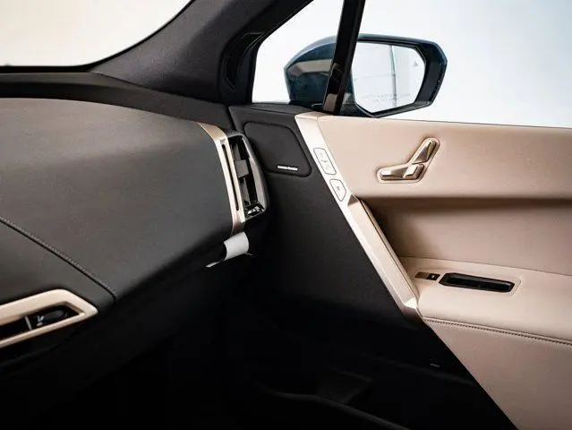 2026 BMW iX xDrive45
