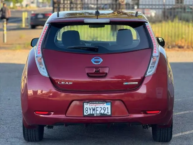 2013 Nissan Leaf S