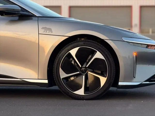 2023 Lucid Air Touring