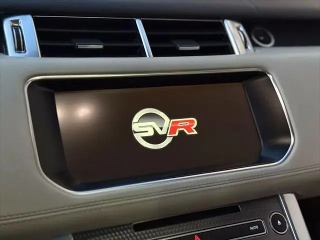 2017 Land Rover Range Rover Sport 5.0L Supercharged SVR