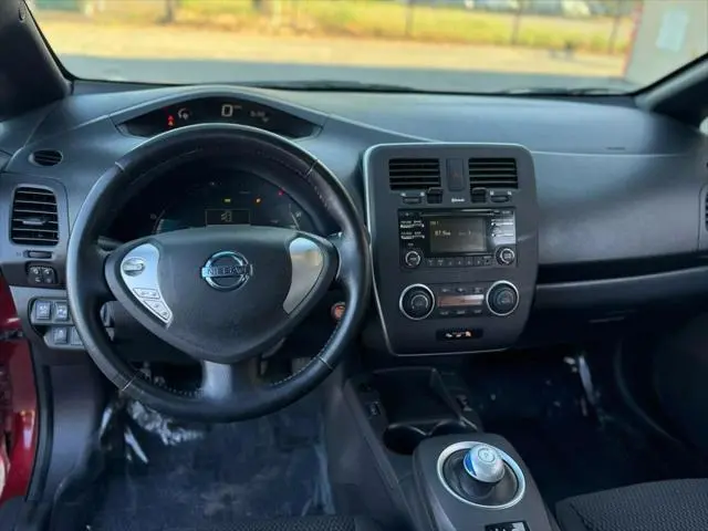 2013 Nissan Leaf S