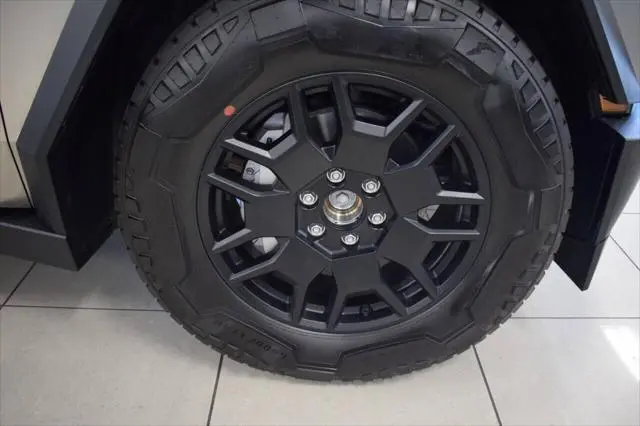 2024 Tesla Cybertruck All-Wheel Drive