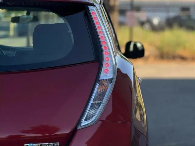 2013 Nissan Leaf S