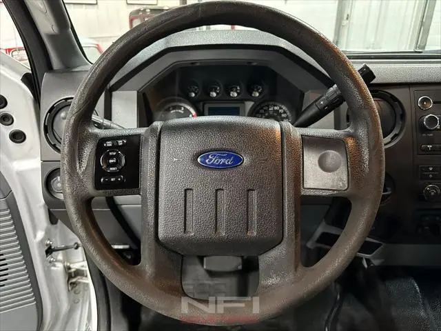 Ford F-350 XL