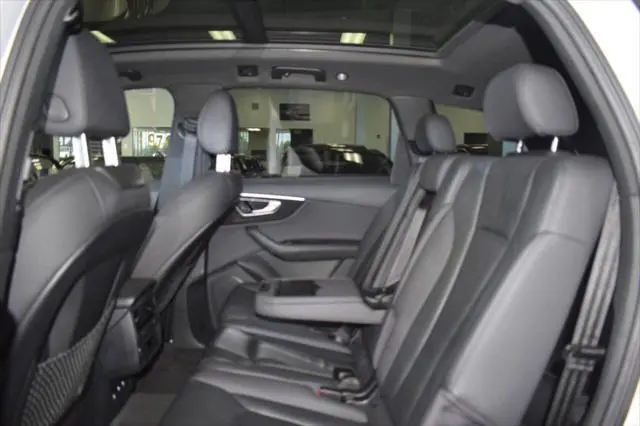 2020 Audi Q7 55 Premium