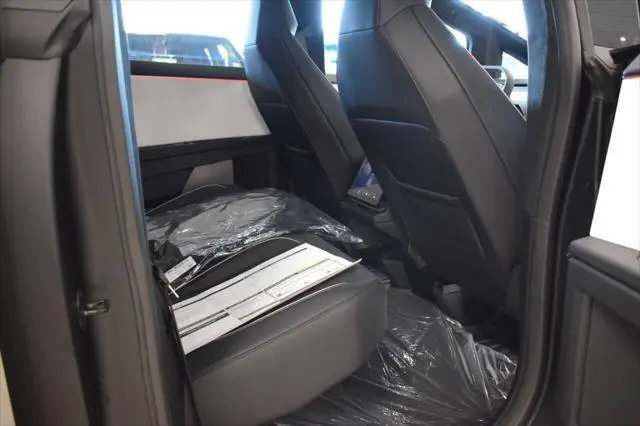 2024 Tesla Cybertruck All-Wheel Drive