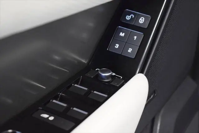 2018 Land Rover Range Rover Velar P250 S