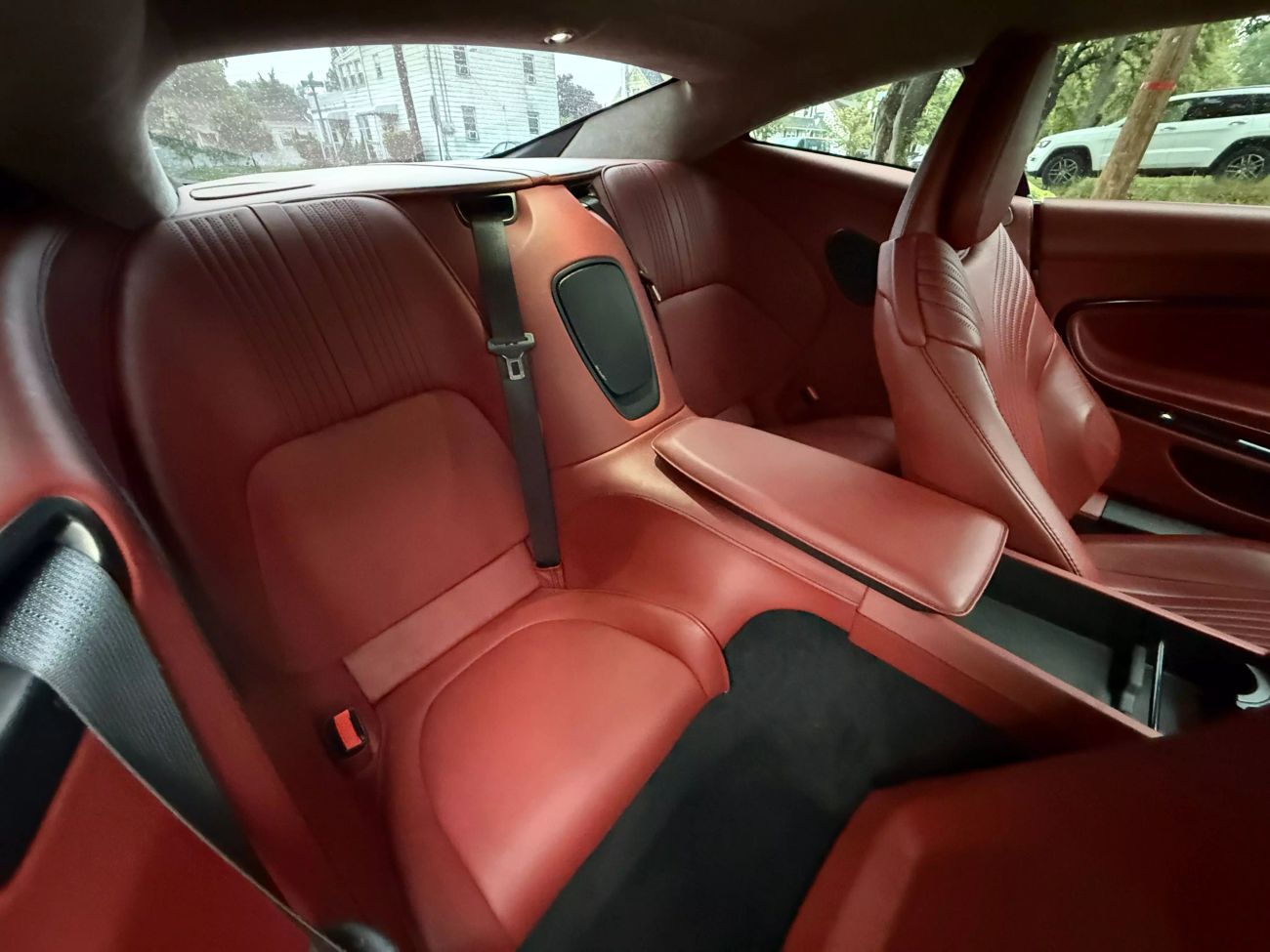 2017 ASTON MARTIN DB11 BASE