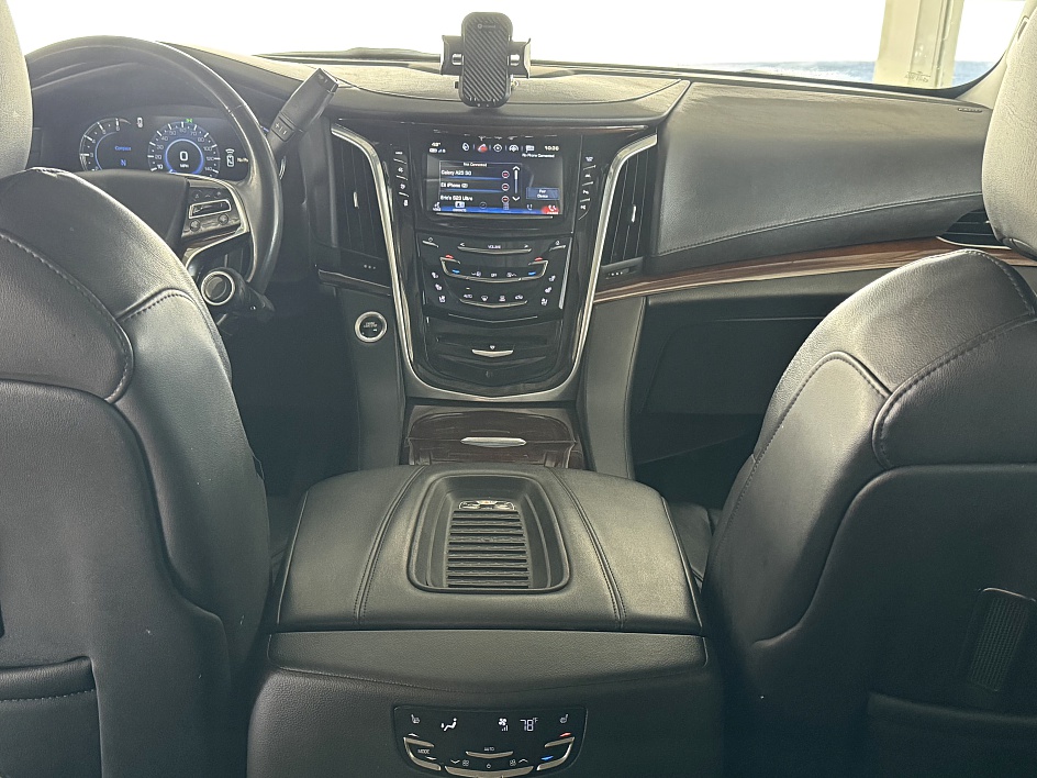 Cadillac Escalade ESV Luxury