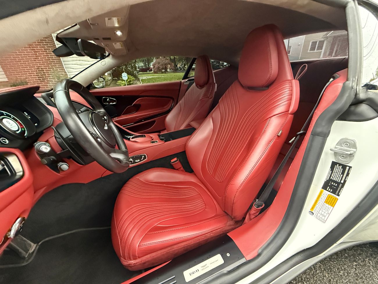 2017 ASTON MARTIN DB11 BASE