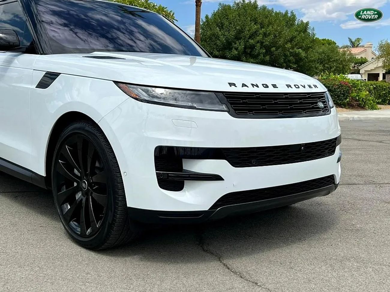 2023 LAND ROVER RANGE ROVER P360 SE