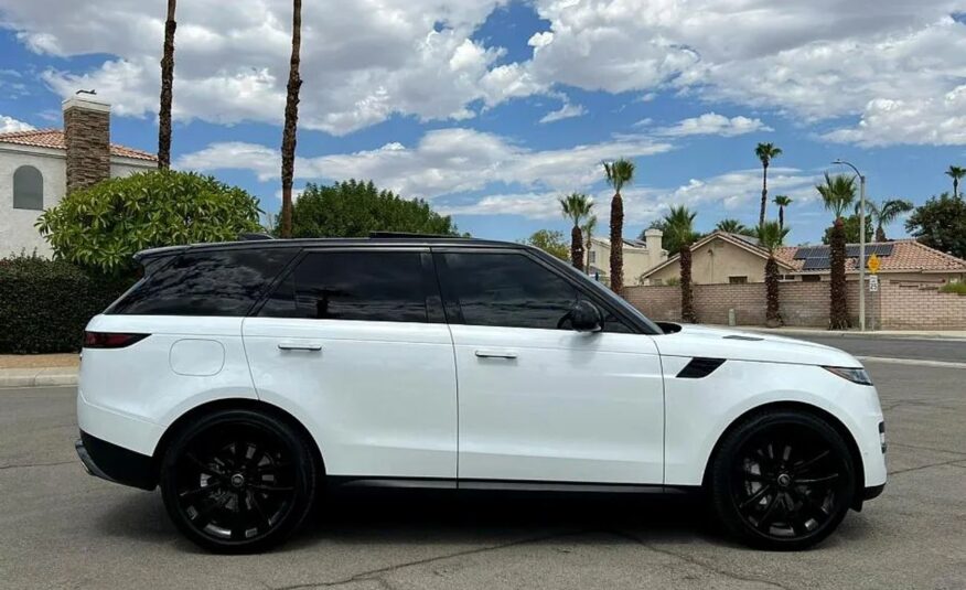 2023 LAND ROVER RANGE ROVER P360 SE