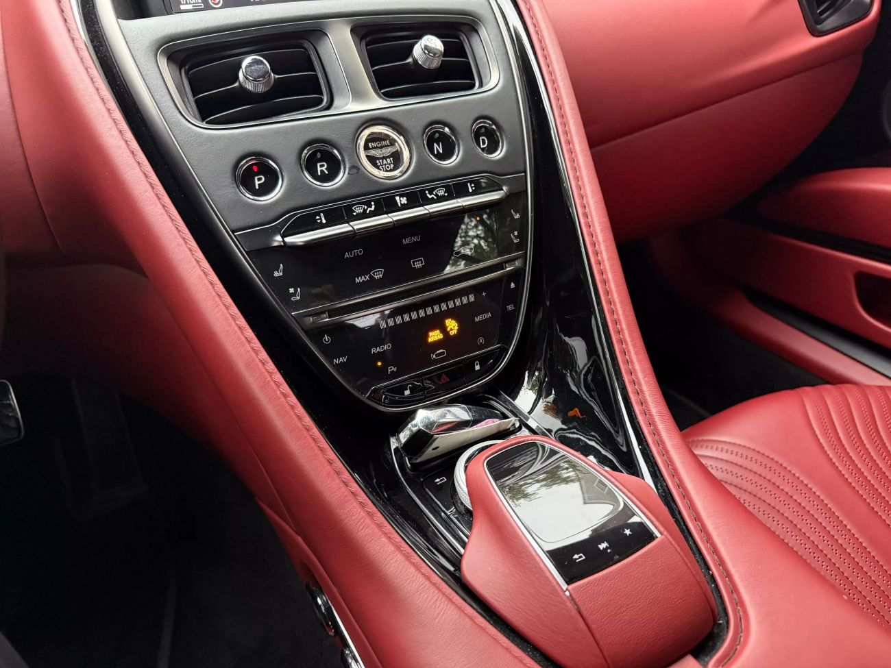 2017 ASTON MARTIN DB11 BASE