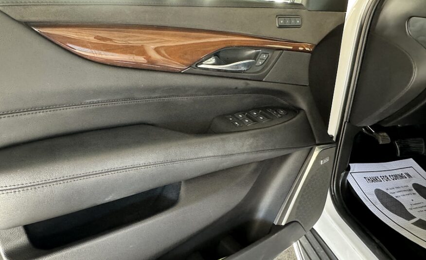 Cadillac Escalade ESV Luxury