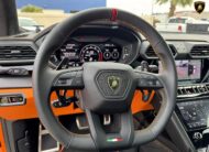 LAMBORGHINI URUS S