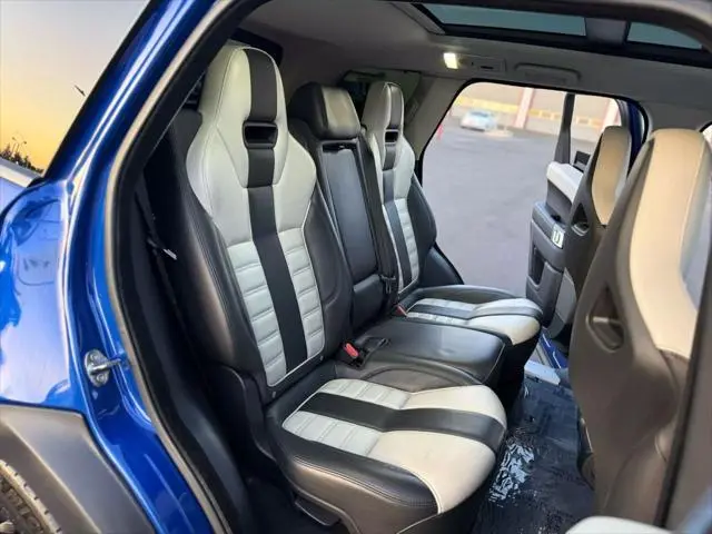 2017 Land Rover Range Rover Sport 5.0L Supercharged SVR